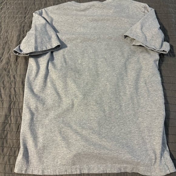 Uniqlo Marvel and Jason Polan collab - Iron Man pocket Grey shirt size Medium - Picture 5 of 5